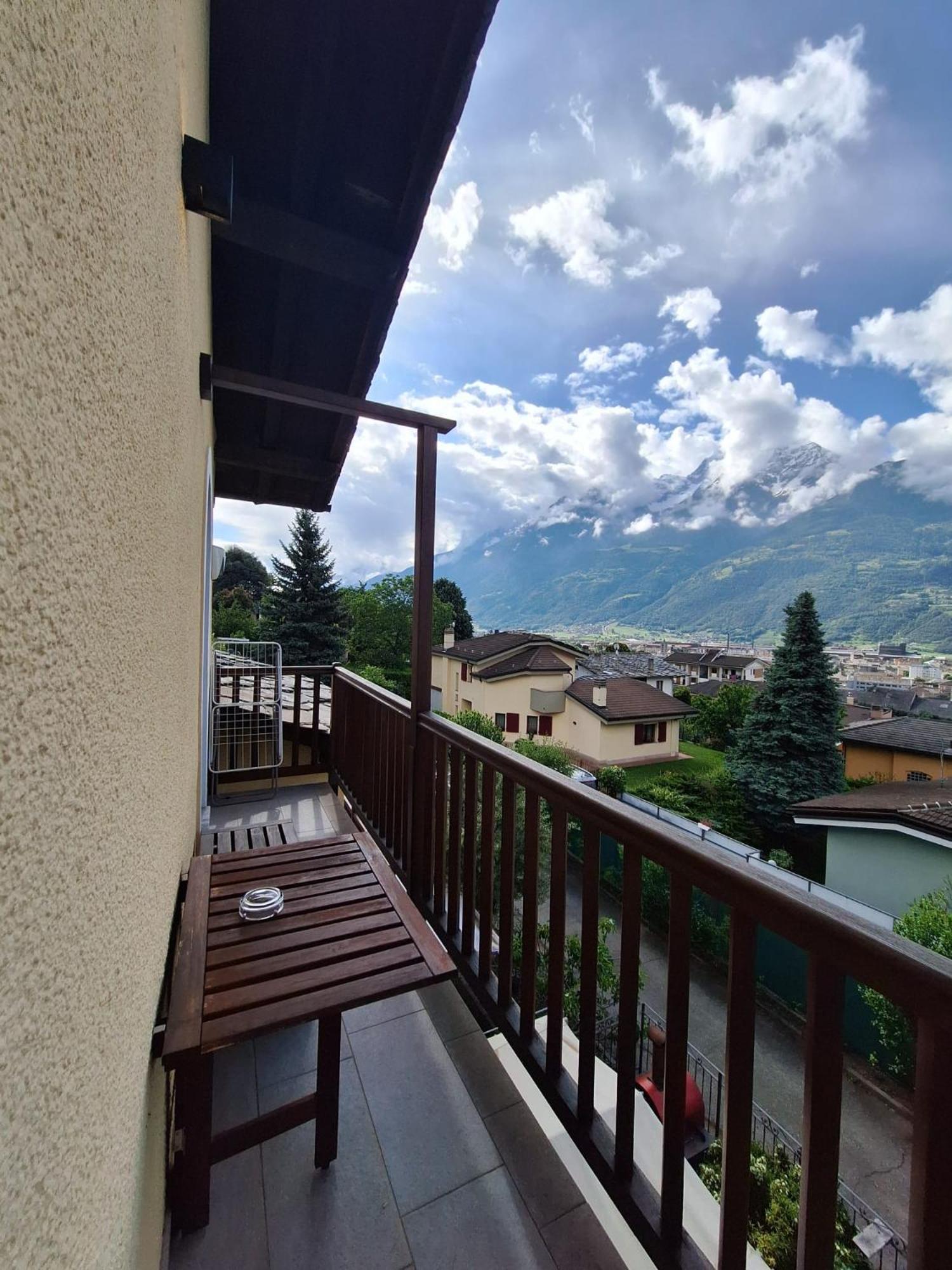 Aosta Holiday Apartments - Edelweiss Eksteriør bilde